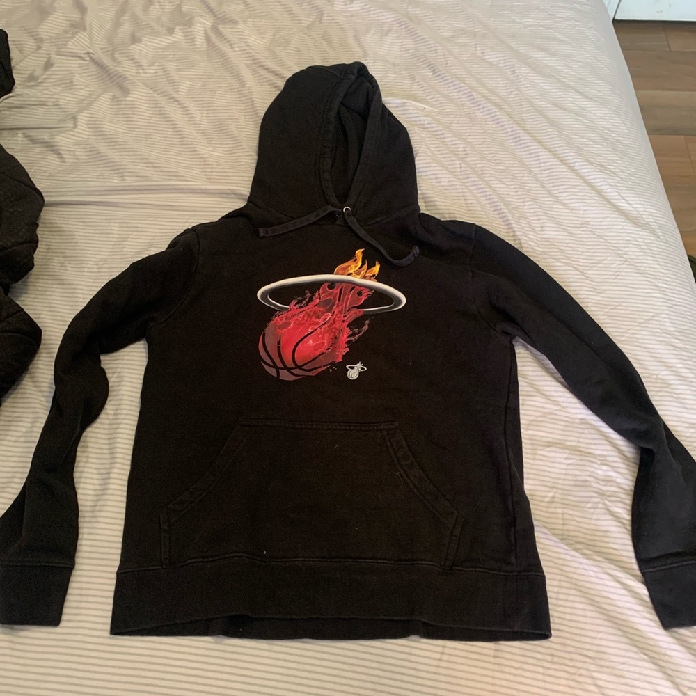 Fanatics NBA Miami Heat #14 Tyler Herro Pullover Hoodie